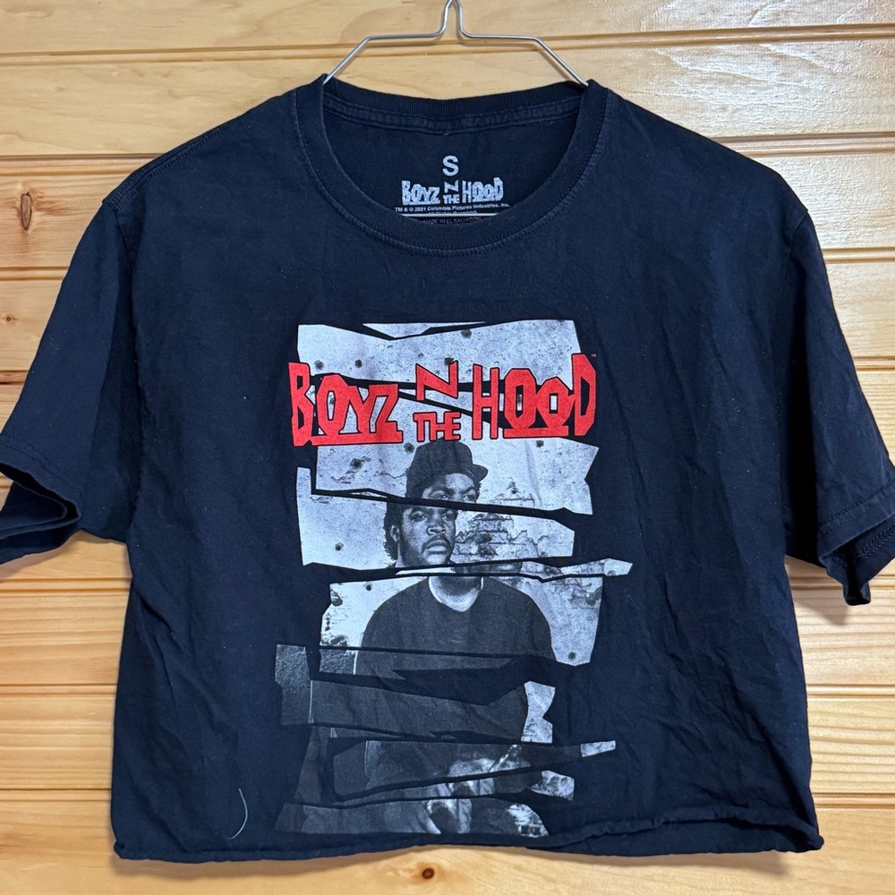 Crop Black Boyz N The Hood Graphic T-Shirt Small